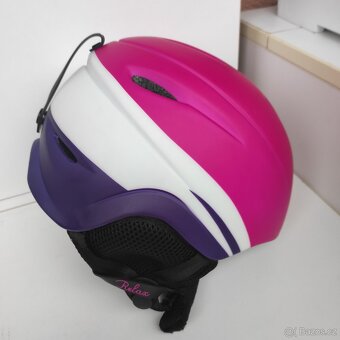 Lyžařská přilba s brýlemi - 9