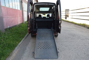 Fiat Dobló 1.6JTD/TAŽNÉ/RAMPA ZTP/ČR/AC/ - 9