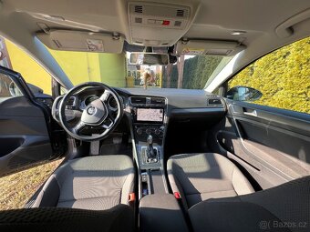 Volkswagen e-Golf 100kW, 36kWh, 12/2020, TOP stav. - 9