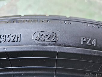 Pár letních pneu Pirelli P-Zero PZ4 VOL 275/35 R22 XL - 9