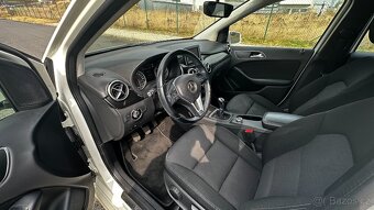 MERCEDES-BENZ B 180 CDI - 9