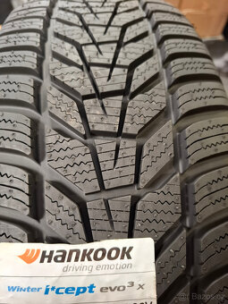 Nový zimní set Škoda Kodiaq 215/65 R17 Hankook 4ks - 9