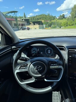 Hyundai Tucson 1.6 T-GDi mHEV Family 2023 - 9