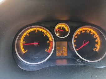 Opel Corsa - 9