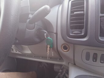 RENAULT TRAFIC L2H1 LONG XL 2,0DCi84kw,rv2011,ČR,TZ,DPH,CENA - 9