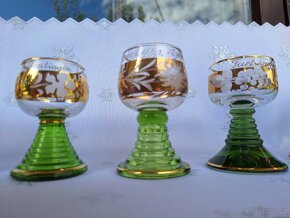 SADA OCHUTNÁVACÍCH SKLENIČEK NA VÍNO RŐMER - 9