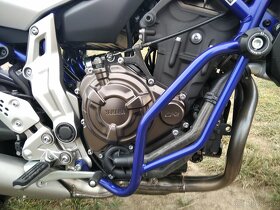 Yamaha MT07 - 9