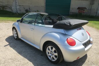 VOLKSWAGEN NEW BEEATLE CABRIOLET, 1.6i 75 kW, PĚKNÝ STAV - 9