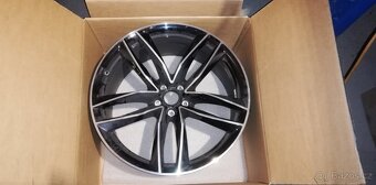 Orig.Alu disky AUDI RS6 21", 4G0601025CG, 9,5Jx21H2 ET25 - 9
