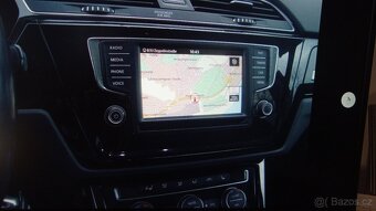 Touran Highline 2.0 Tdi-110kw,najeto pouze 156tkm,7 mist - 9