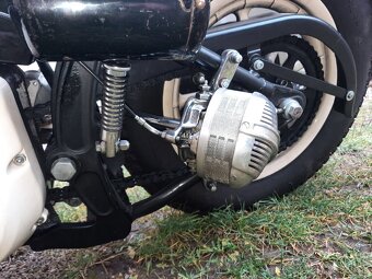 Harley Davidson - 9