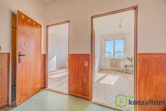 Prodej bytu 3+1: Hýlová, Ostrava-Výškovice, ev.č. 00849 - 9