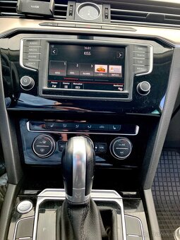 Volkswagen Passat B8, HIGHLINE, FULL LED, DSG, R.V. 2015 - 9