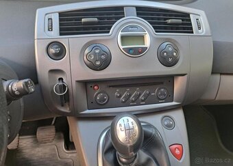 Renault Scénic 1,5 dCi nafta manuál 76 kw - 9