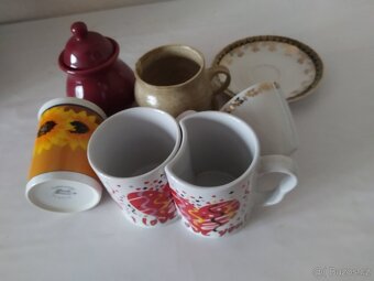 porcelánové soupravy na kávu aj - 9