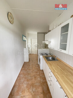 Prodej bytu 2+1, 59 m², Louny, ul. 17. listopadu - 9