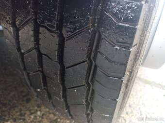 Hákový nosič 7.5 tuny - 9