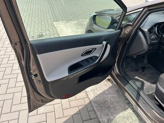 Kia Ceed 1.6 CRDI kombi - 9