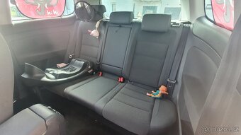 Volkswagen Golf V 1.9TDI Comfortline 77kw 3dv 2008 - 9