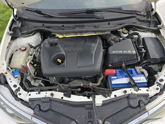 Toyota Auris 1.4 d-4d 2016 fcl Dph - 9