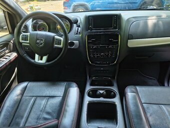 Dodge Grand Caravan 2016 R/T - 9