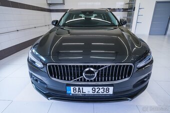 Volvo V90 2021 B4 145kW aut. Momentum Pro, Cz,DPH,Servis - 9