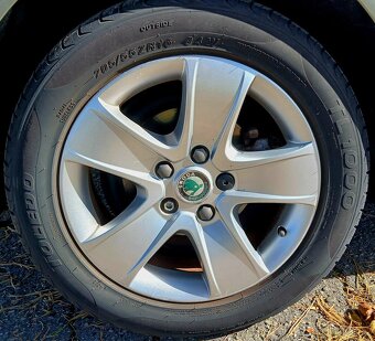 Octavia II 1,9 tdi 77Kw,TOP STAV. - 9