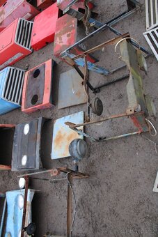 Zetor crystal kapota maska rám mřížky - 9