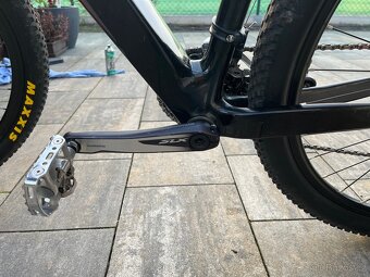 Horské kolo Giant XTC 29” karbon - 9