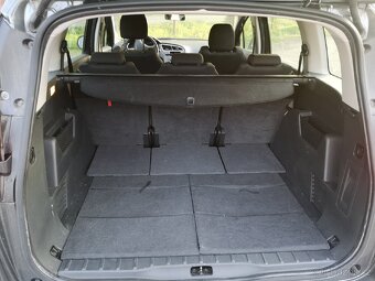 Peugeot 5008 1.6 HDi - 9