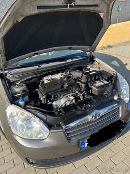 HUNDAI ACCENT 1.4benzín 71 kw Rv-2009 - 9
