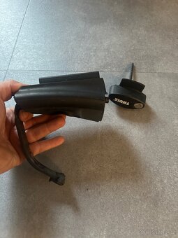 Thule SlideBar 892 Thule SnowPack L Thule Rapid systém 775 - 9
