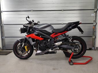 Triumph Street triple 675 R r.v.2013 - 9