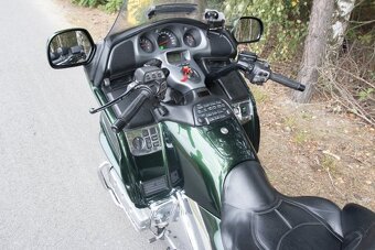 HONDA GL 1800 - 9
