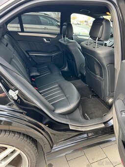 Prodam Mercedes E350 4matic AMG - 9