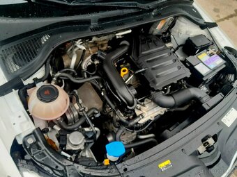 Škoda rapid 1.0 tsi spacebak 84tkm - 9