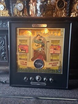 Retro nástěnné radio Elvis Presley - 9