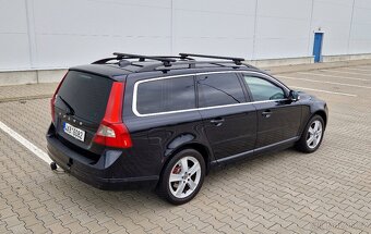 Volvo V70 2.4D - 9