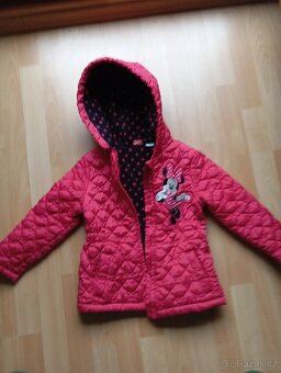 Jarní kabáteky, bundy, teplé vestičky - 9