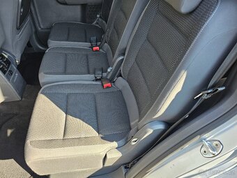 Volkswagen Touran 1,4tsi Comfortline 7.míst r.v.2014 - 9
