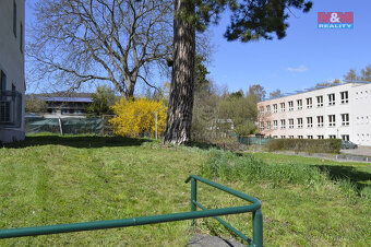 Prodej pozemku k bydlení, 877 m², Libouchec - 9