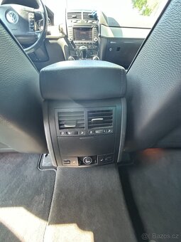 Volkswagen Touareg 3.0 TDI 165kW BKS - 9