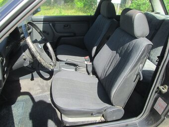 BMW E30 320i 6V Coupe 12/1985 1.majitel 117tis.km serv.kniha - 9