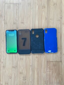 Apple iPhone XR 128gb-baterie 73%-foto neostří-prasklý - 9