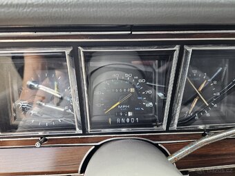 LUNCOLN TOWN CAR 5.0L ROK 1984 - 9