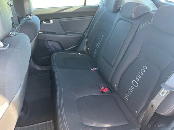 Kia Sportage 1.6GDi KLIMATIZACE ALU manuál 135PS 11/2015 - 9