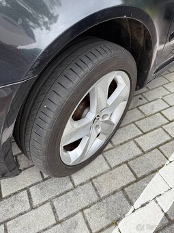 Škoda octavia II facelift 1,6 TDI - 9