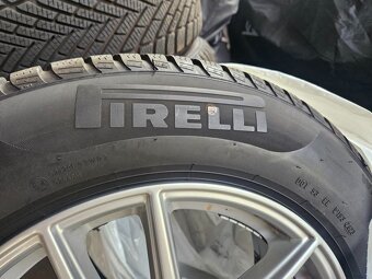Zimní sada 7,5x17 ET 45, 5x108 mm, Pirelli 215/65/17, 7-8 mm - 9