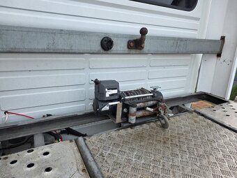 Citroen Jumper 2.2HDI,odtahovka,měchy,tažné, 1.majitel - 9