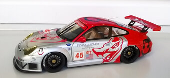 Automodely Porsche 1/18 - 9